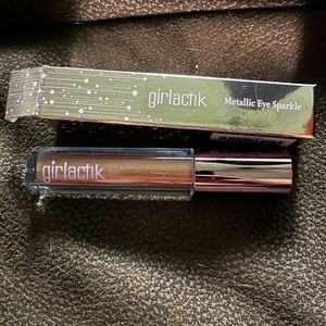 Girlactik metallic eye shadow